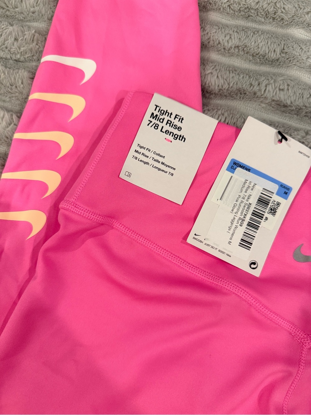 NWT Nike Bright Pink Womens Athletic Leggings with Swoosh Accent - Picture 3 of 3